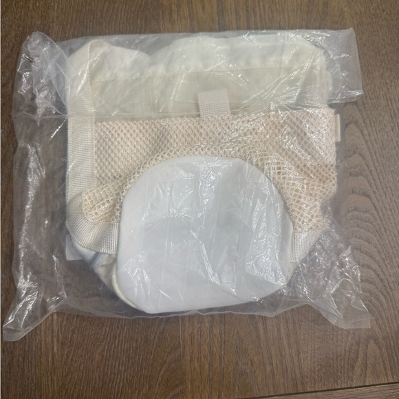 New Supreme Small Cinch Bag & Stickers - Picture 6 of 8